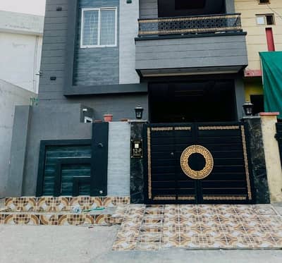4 Marla Spacious House Is Available In Eden Boulevard Housing Scheme For sale
