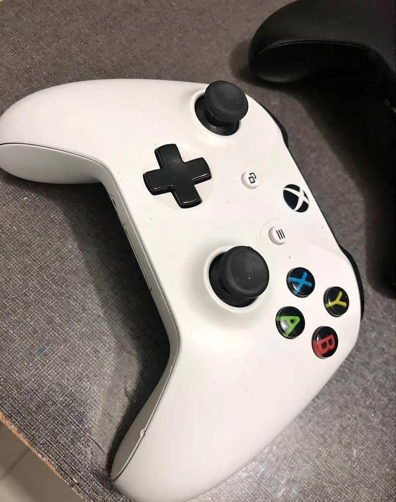 Xbox one controller 0