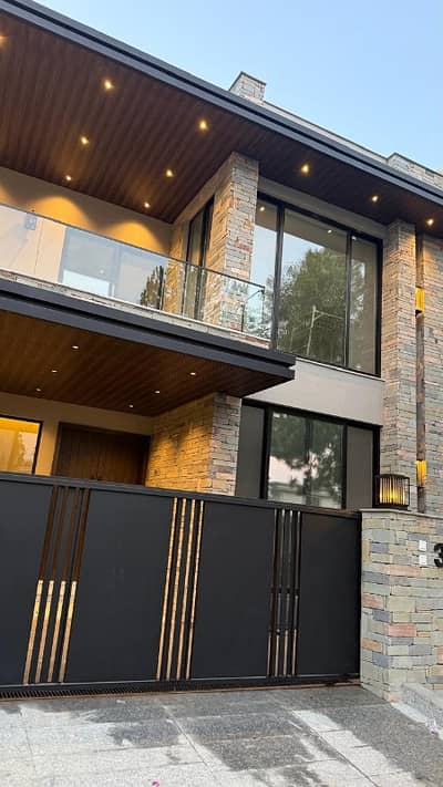 Brand New 10 Marla Back Open Designer House For Sale