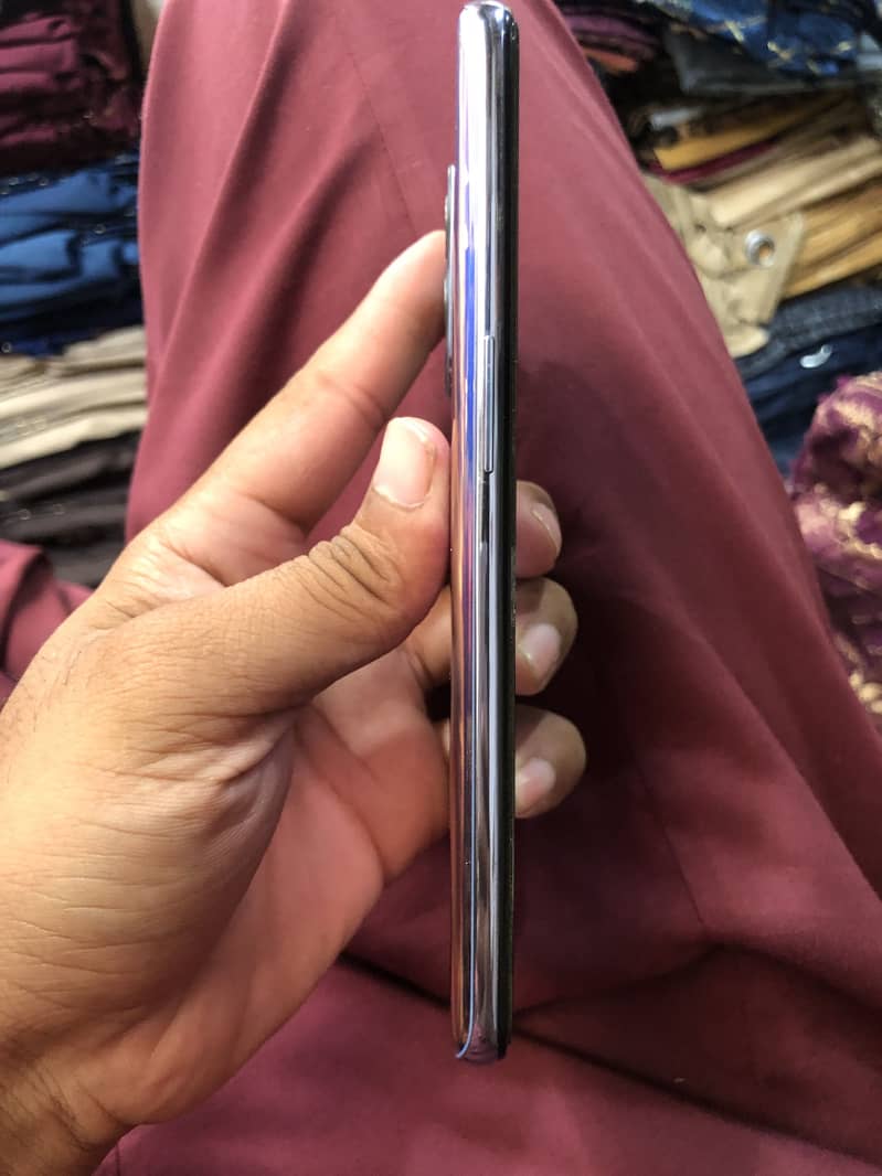 One Plus 9 4
