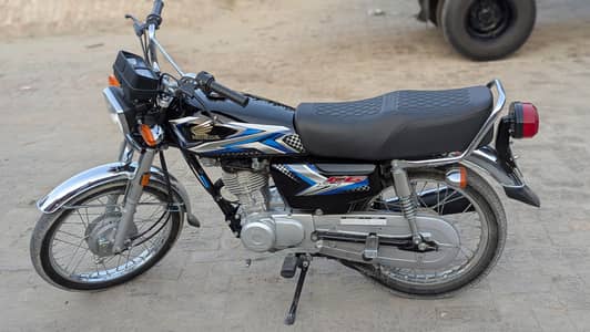 Hounda 125 2025 Model With Register Number