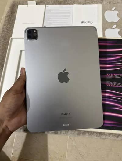 Apple iPad Pro 11-inch