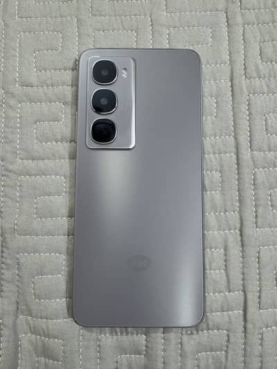 iTel City 100 128+6 GB, Pure Titanium