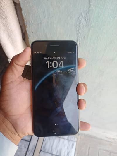 Apple iPhone 8 Plus
