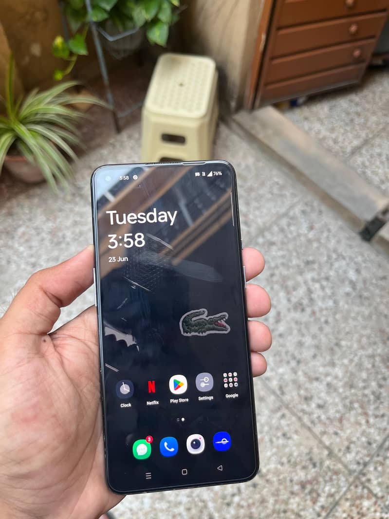 One Plus 9 5