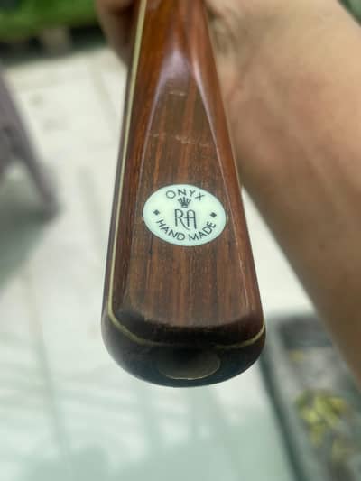 snooker Onyx cues slightly used