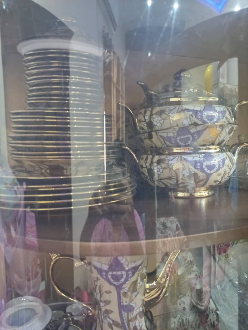 Dinner set 1