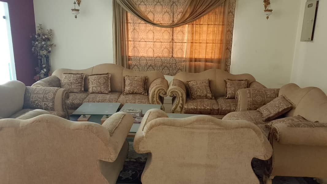 4 different design sofa sets 0