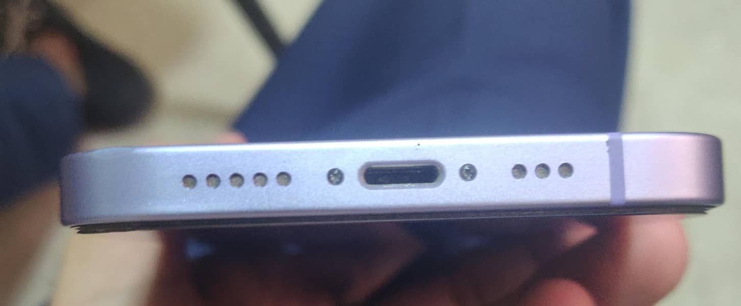 Apple iPhone 12 5