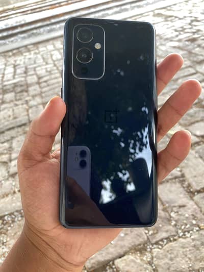 One Plus 9 5G