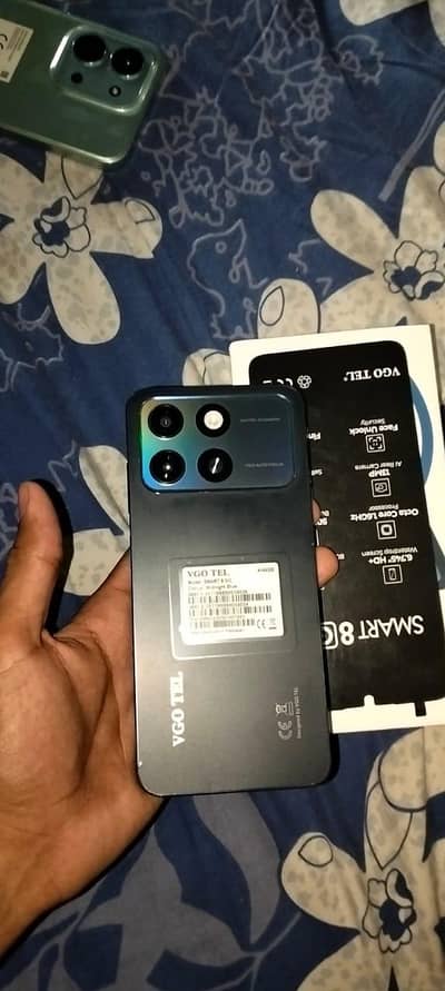 VGO TEL Smart 8 go 10/ 10 condition 10 month warranty