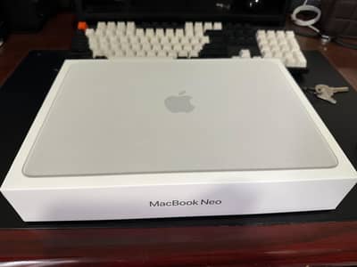 Macbook neo 2026 8gb/256 new