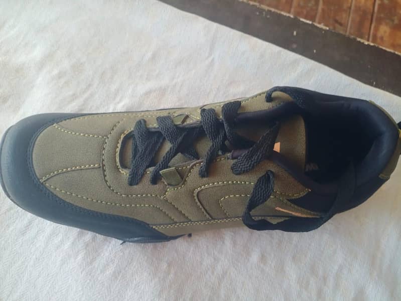 BATA SHOES 0
