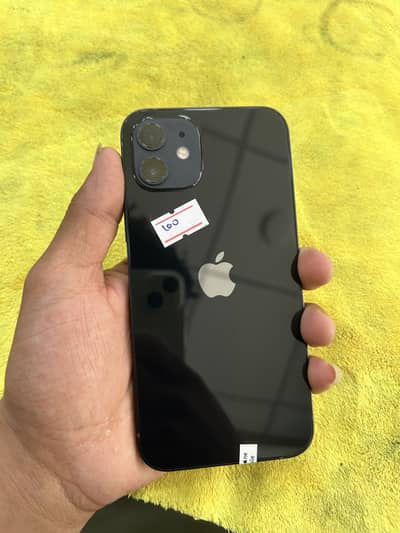 Apple iPhone 12