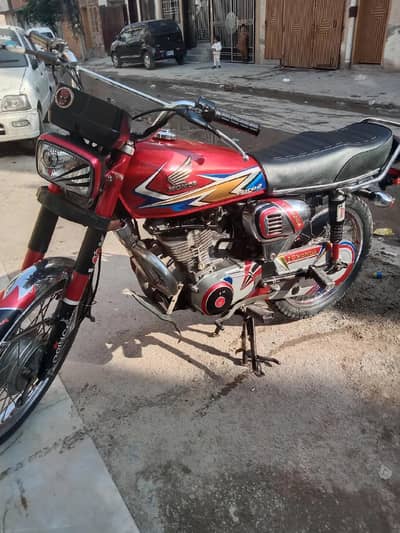 Honda 125 Good Condition 2020 model only use in HayatAbad Peshawar