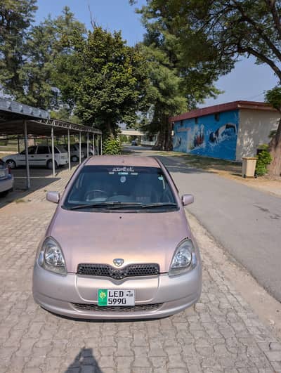 Toyota Vitz 2000