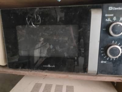 Micro wave open for sale good condition