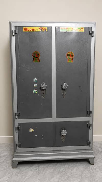iron Safe double door