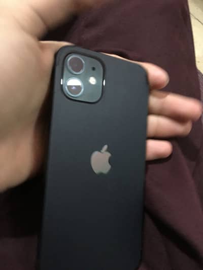 Apple iPhone 12