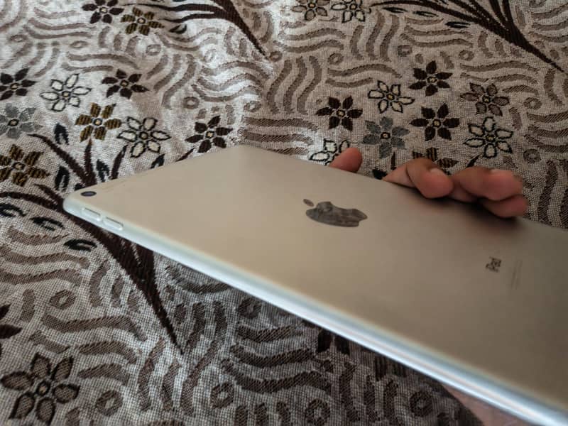 ipad MINI 5 1