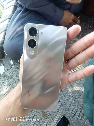 Vivo Y04