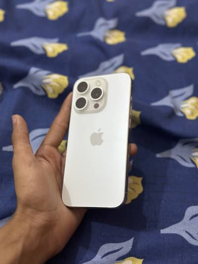 iPhone 15 Pro 128gb 10/10 pta approved