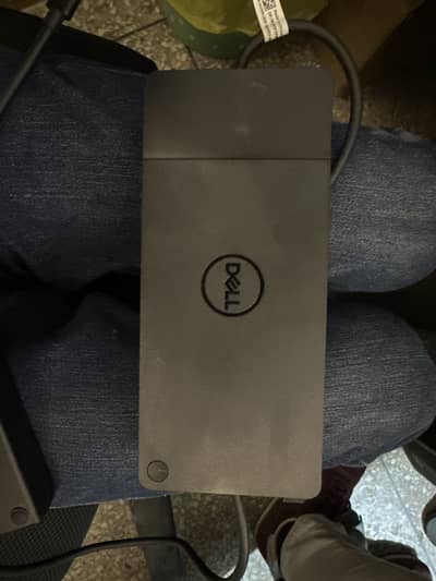 Dell WD19S Docking Station with Original 180W Adapter