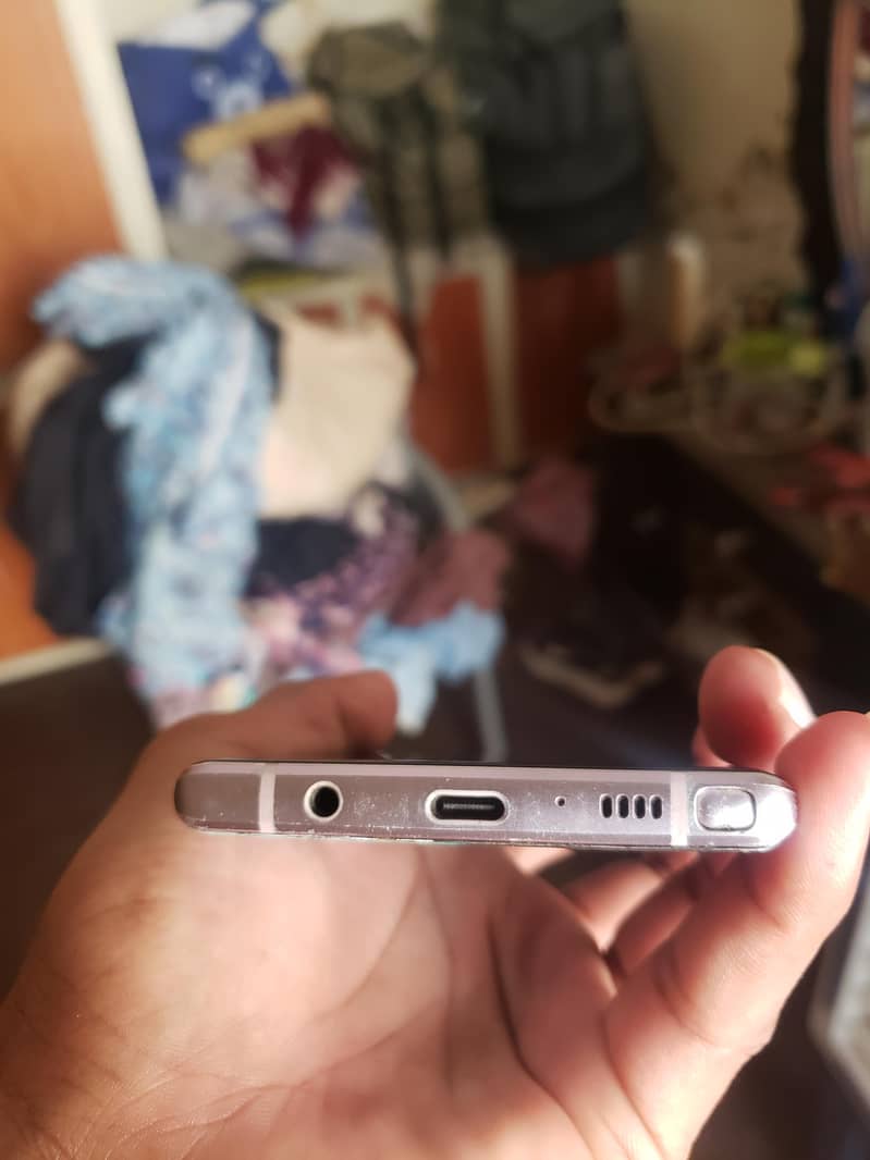 Samsung Mobile Note 9 7
