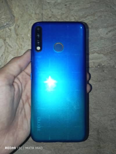Tecno Spark 4