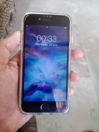 Apple iPhone 7
