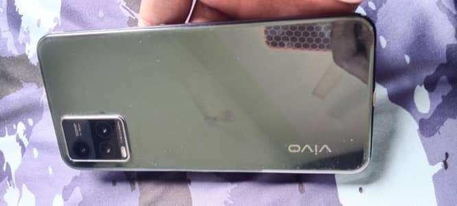 Vivo Y33s 8/128 Lush Condition Mirror Black