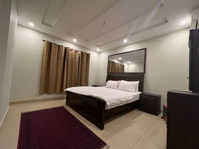 Per day one bed room available short time