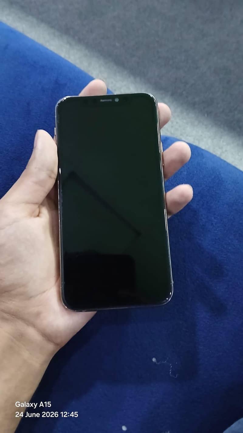 Apple iPhone 11 Pro 5
