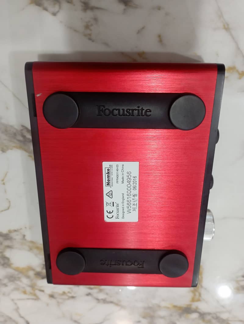 Focusrite 2 Audio Interface 4