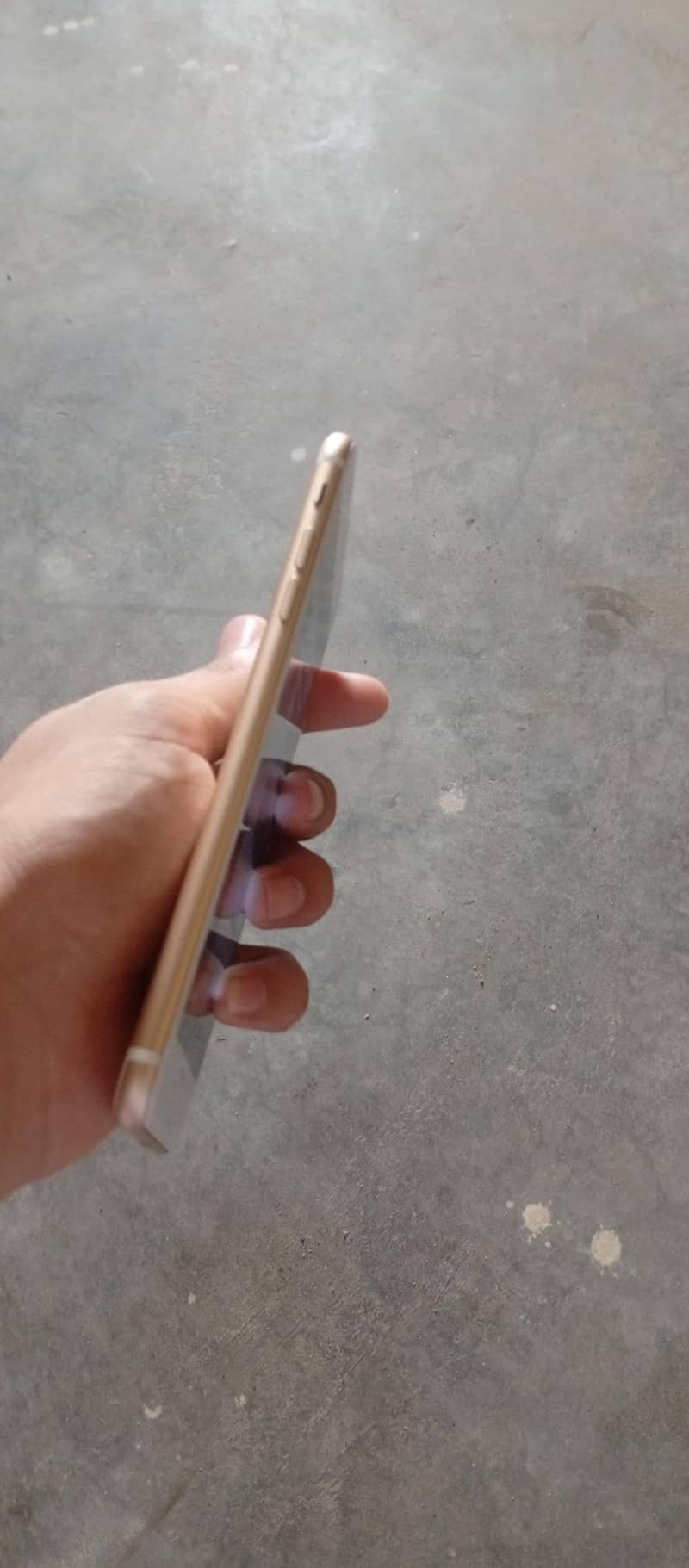 Apple iPhone 7 Plus 2