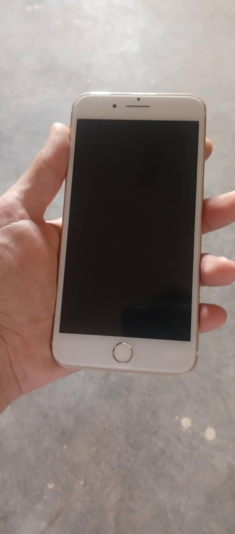 Apple iPhone 7 Plus 4