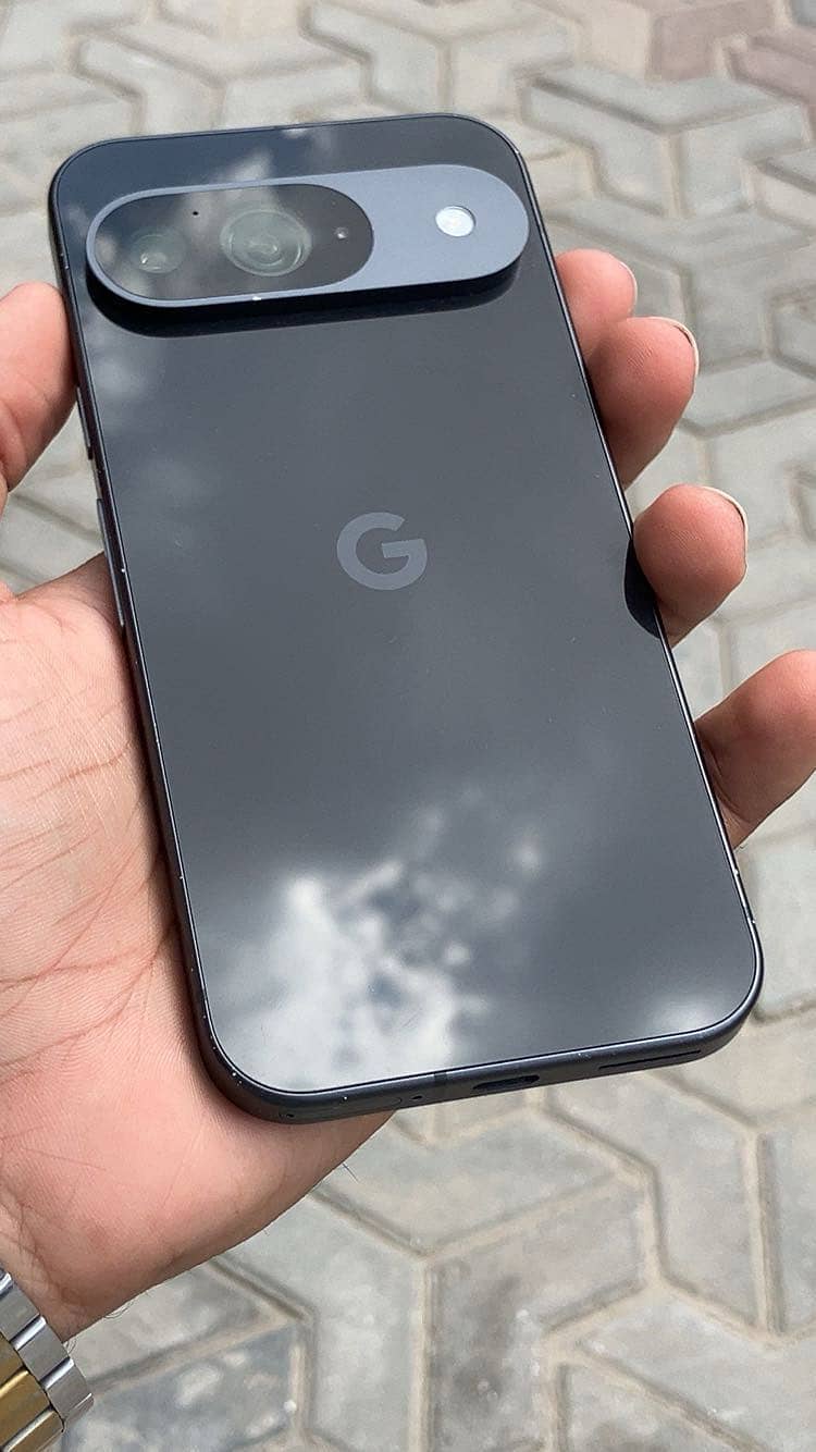 Google Pixel 9 5