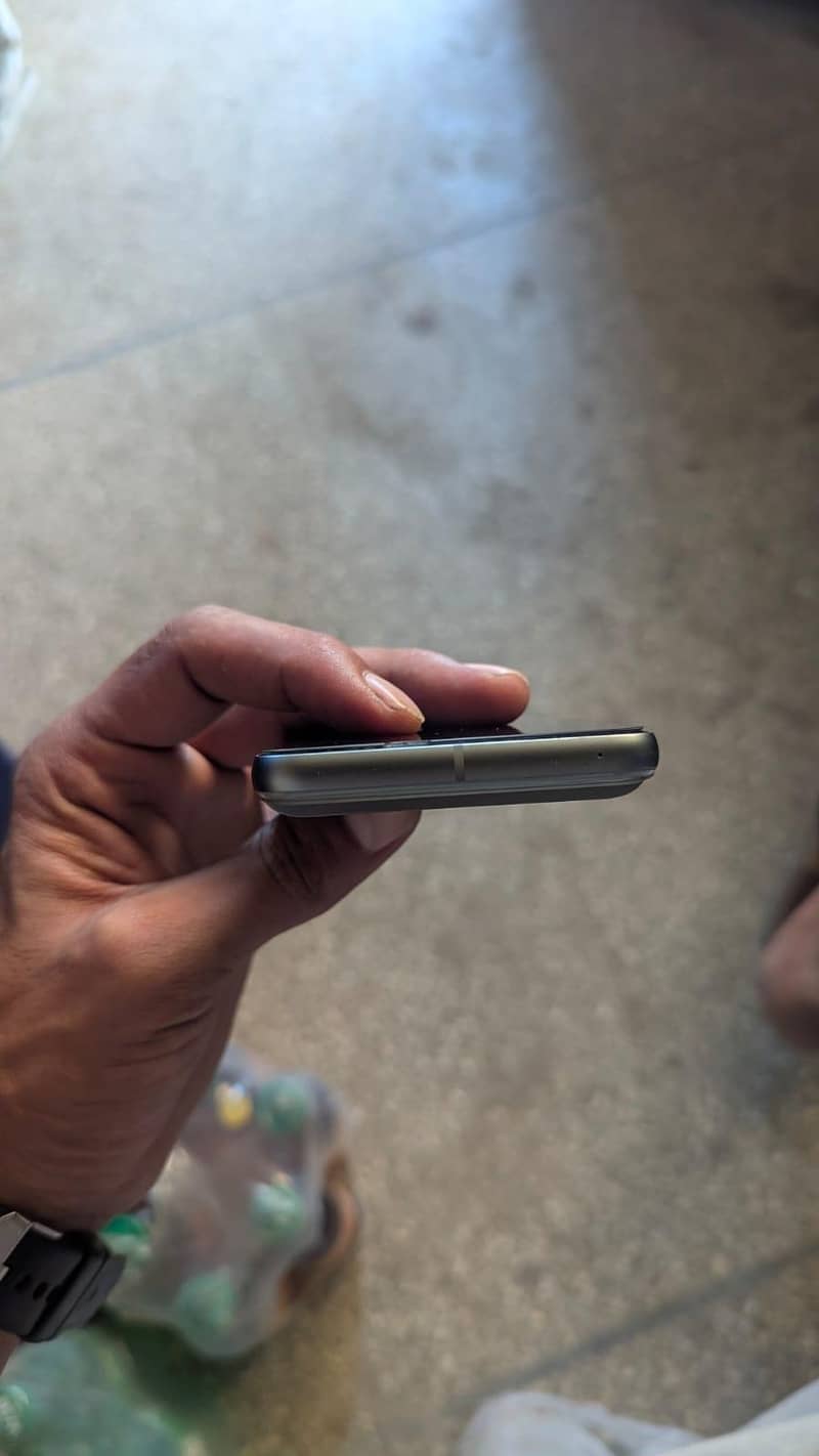 Google Pixel 8 7