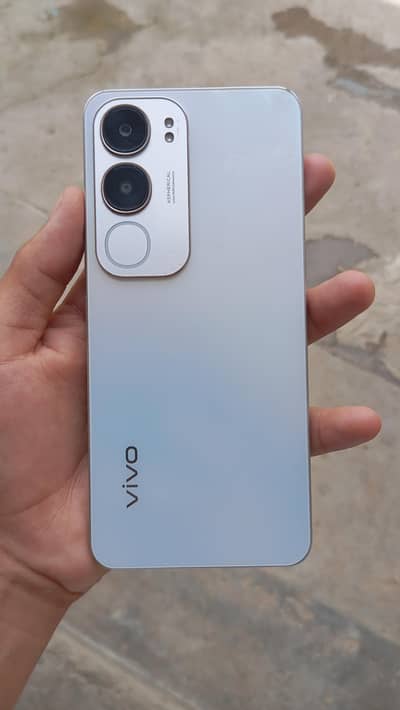 Vivo Y19s