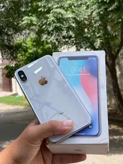 Apple iPhone X (64) gb official pta approved