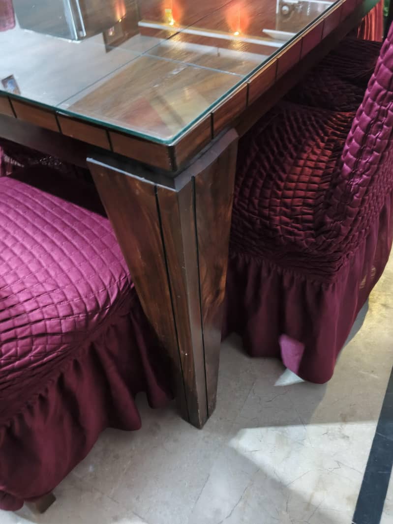 dining table 0