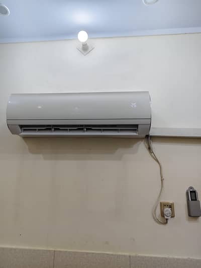Gree 1.5 Ton Inverter AC