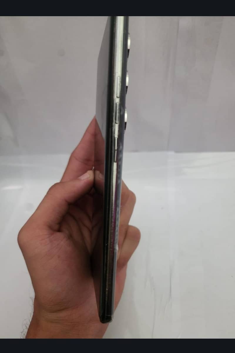 Tecno Camon 40 pro 3