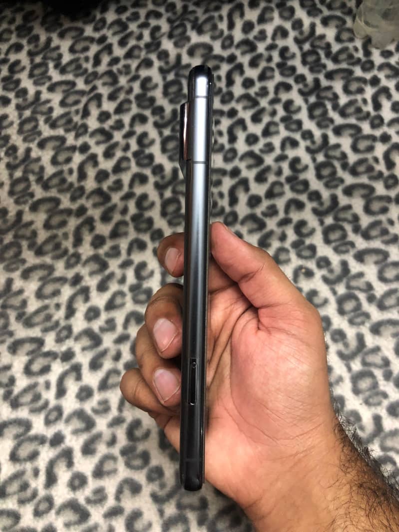 Google Pixel 8 Pro 2