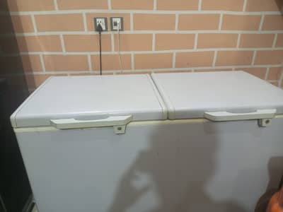 PEL Deep Freezer 2 Doors Excellent Condition