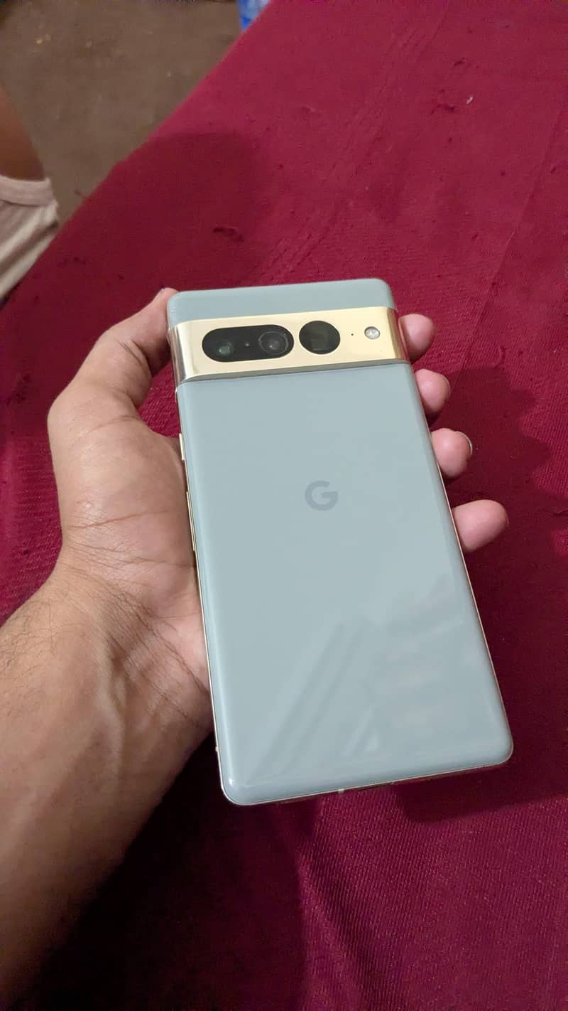 Google Pixel 7 Pro 4