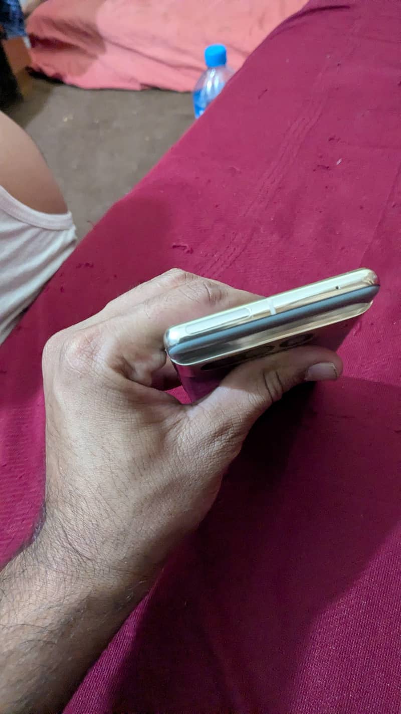 Google Pixel 7 Pro 6