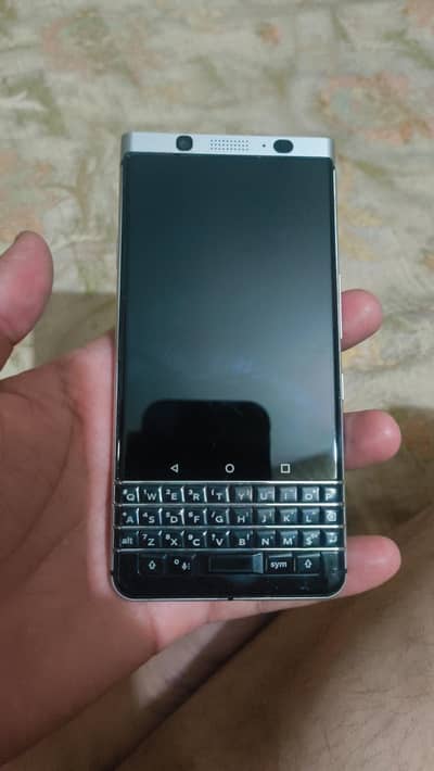 blackberry keyone non PTA