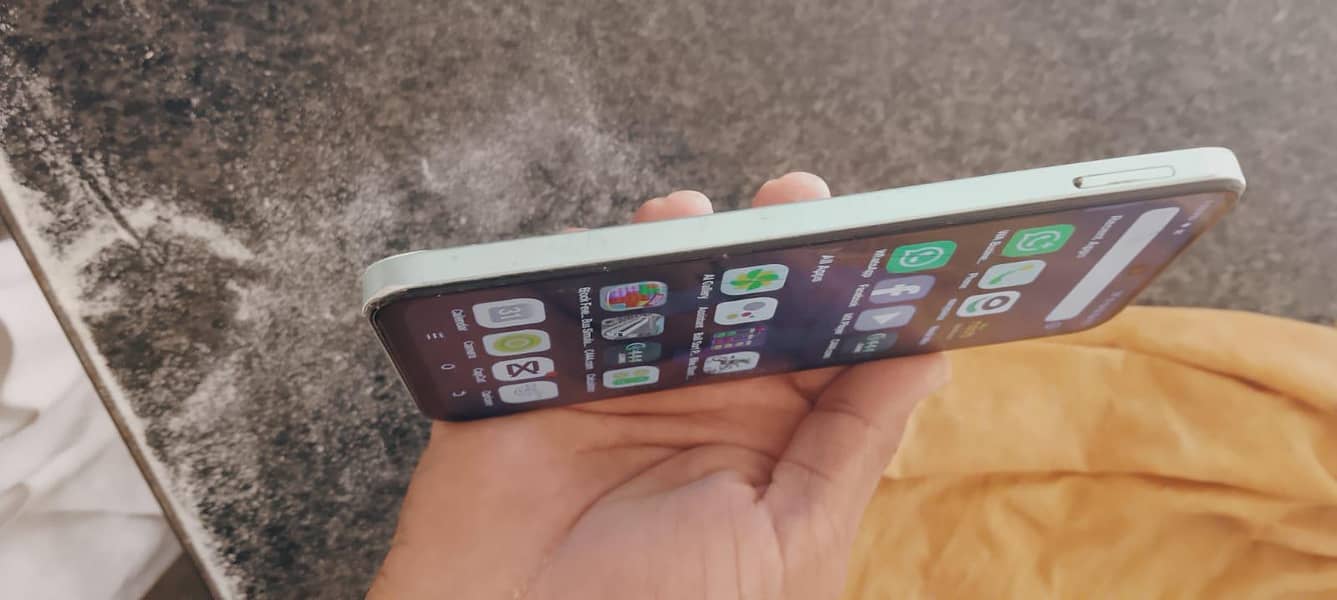 Tecno 30c 0