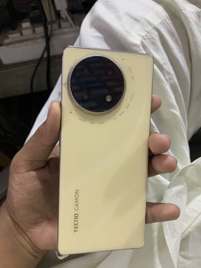 Tecno CAMON 30S